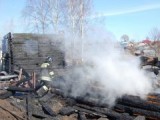 В Воткинском районе из-за поджога мусора сгорело два дачных дома