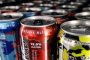В Удмуртии предлагают ввести административную ответственность за покупку алкоголя несовершеннолетним