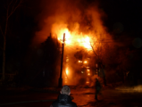 Пожарные в Удмуртии спасли из горящего дома 9 человек