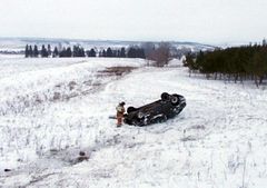 В Глазовском районе перевернулся автомобиль