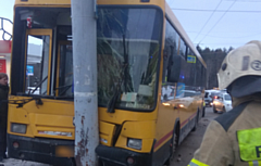 В Ижевске в ДТП с участием автобуса пострадали 9 человек