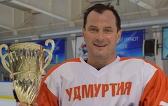 Президентом хоккейного клуба «Ижсталь» стал сенатор Юрий Федеров