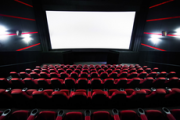 Роспотребнадзор не дает открыть кинотеатры в Удмуртии