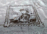 Дворник из ижевского лицея продолжает рисовать на снегу картины