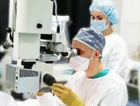 Офтальмологи смогли вернуть зрение пациенту из Глазова после травмы циркулярной пилой
