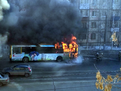 В Ижевске на улице сгорел рейсовый автобус