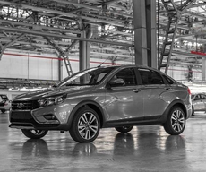 В Ижевске начали собирать седан LADA Vesta Cross