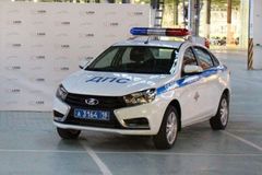 Два первых автомобиля LADA Vesta были переданы ГИБДД Удмуртии