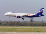 Россия и Камбоджа подписали соглашение о прямом авиасообщении