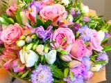 Используя цветы с доставкой в Глазове вы всегда сможете радовать близких