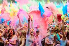 Всероссийский фестиваль красок пройдет в Ижевске с 20 по 21 мая