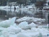 В Удмуртии спасли провалившегося под лед рыбака