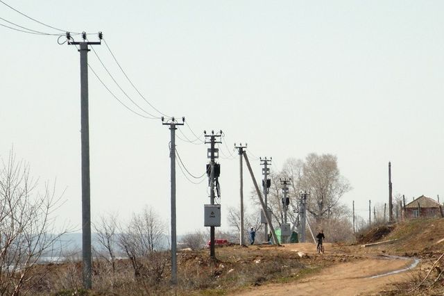 Более 3-х тысяч человек остались без электричества из-за сильной грозы