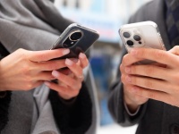 Эксперт рассказал, почему не всегда стоит включать режим энергосбережения на телефоне