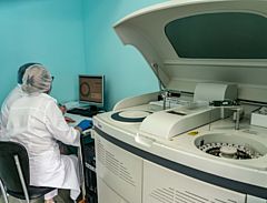 При поддержке ЧМЗ в Глазове открылась первая ПЦР-лаборатория
