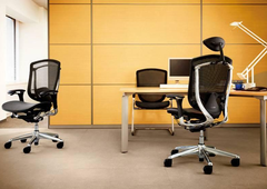 Выбор стульев и офисных кресел