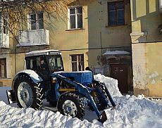 В Глазове продолжают бороться с последствиями январских снегопадов